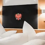 Wiesengrund 招待所 索尔登