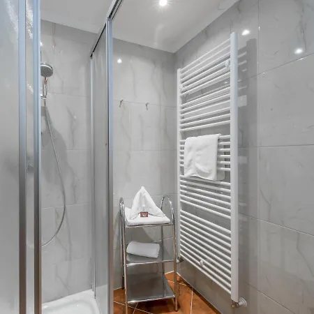 Apart Wiesengrund 3*